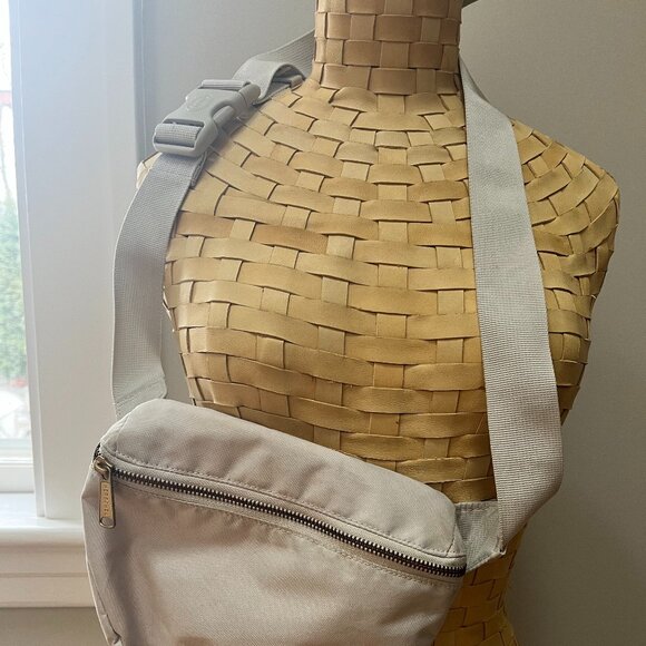 Herschel Supply Company Belt/Hip Bag in Sand - Picture 2 of 5